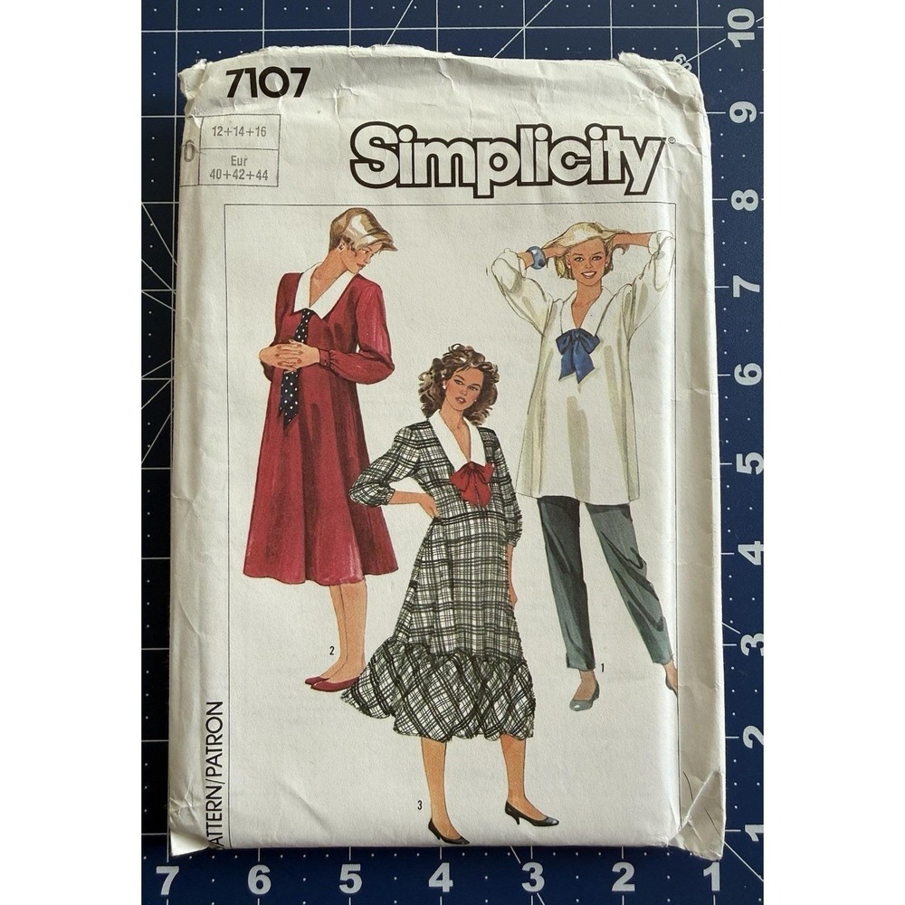 Simplicity Pattern 7107 Misses' Maternity Dress, Top & Pull-On Pants Size 12-16